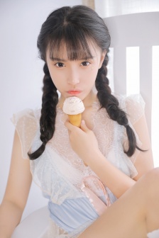 夫では満足できない人妻